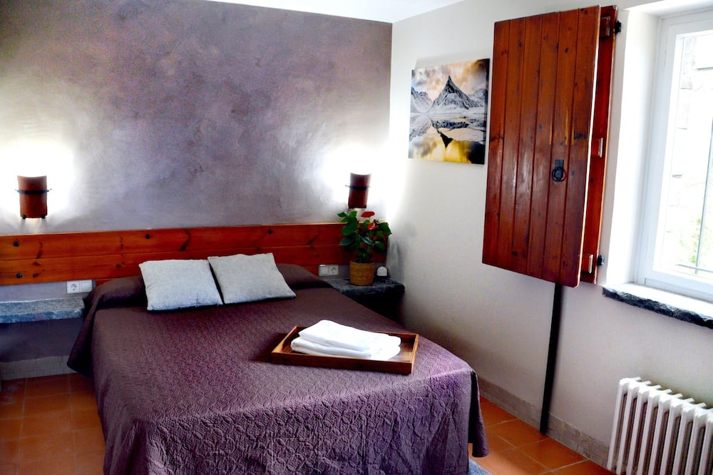 Photo of Bedroom in Sant Boi de Llucanes