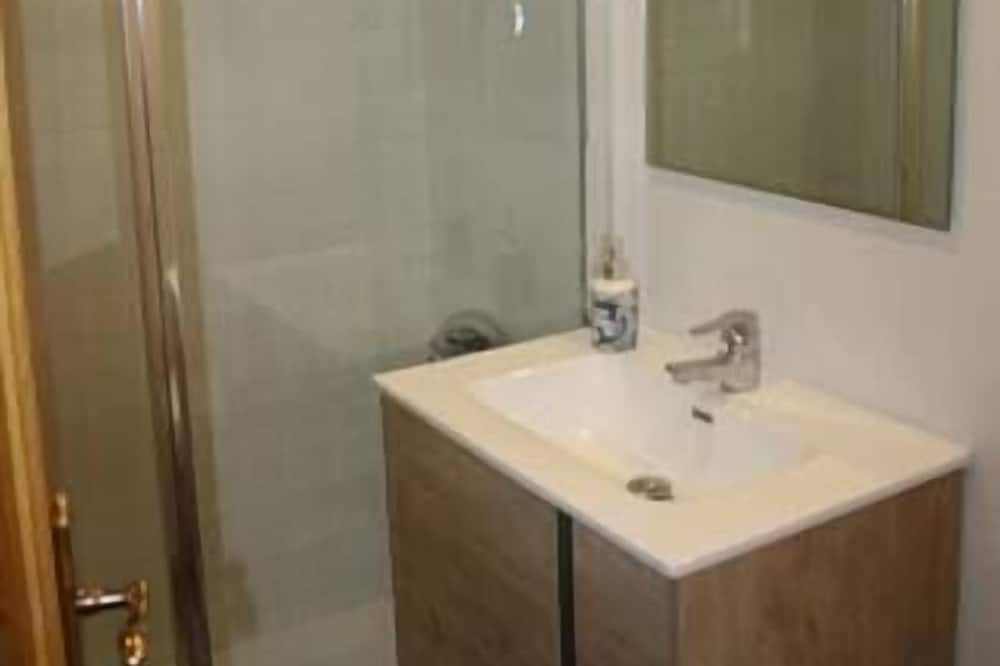 Photo of Bathroom in Masnou