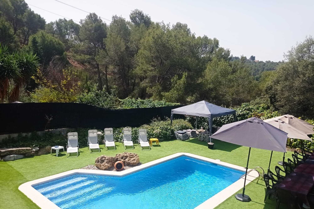 Photo of Outdoor in Corbera De Llobregat