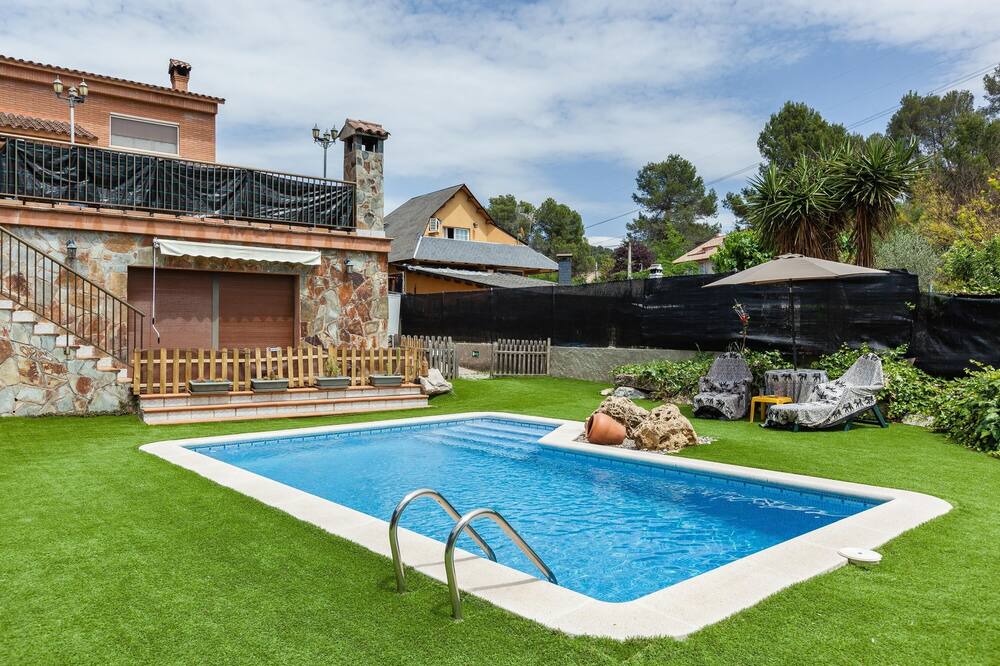 Photo of Outdoor in Corbera De Llobregat