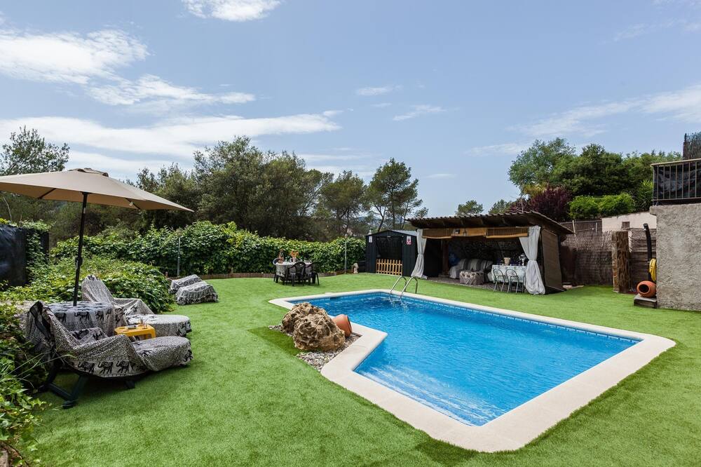 Photo of Outdoor in Corbera De Llobregat