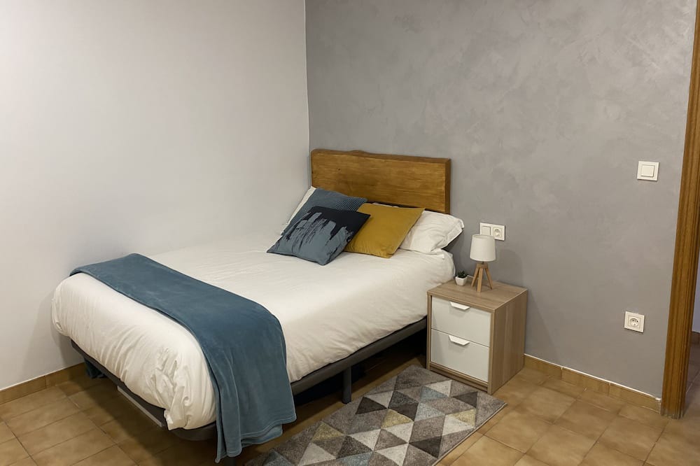Photo of Bedroom in Terrassa