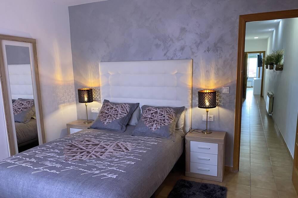 Photo of Bedroom in Terrassa