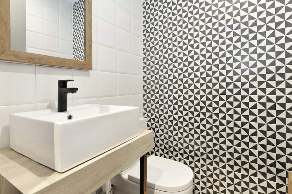 Photo of Bathroom in Collblanc y La Torrassa