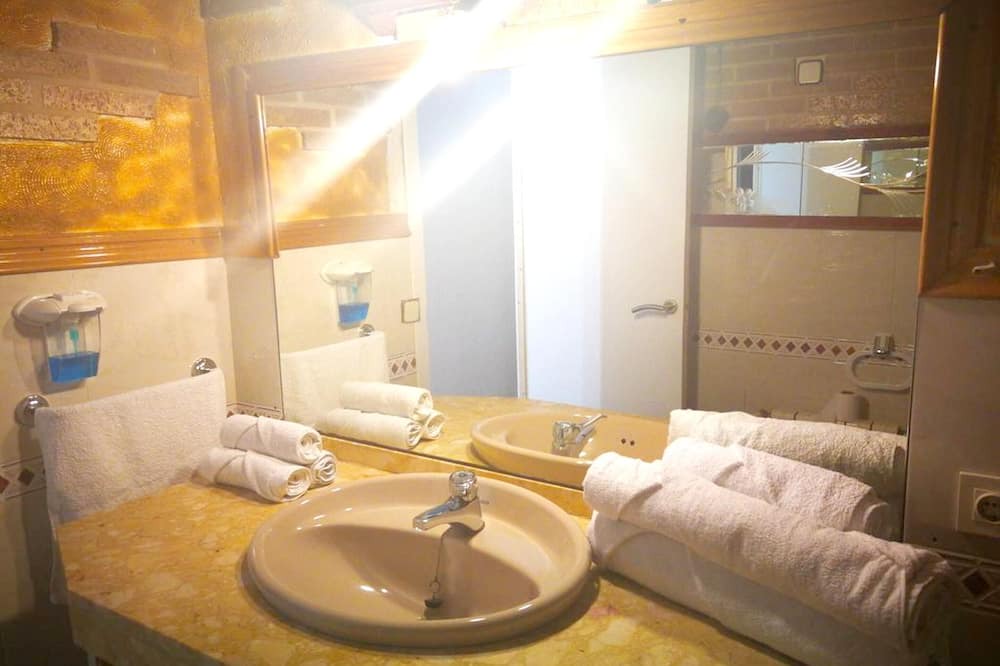 Photo of Bathroom in Esparraguera
