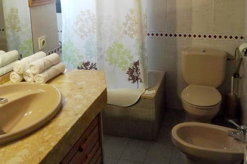 Photo of Bathroom in Esparraguera