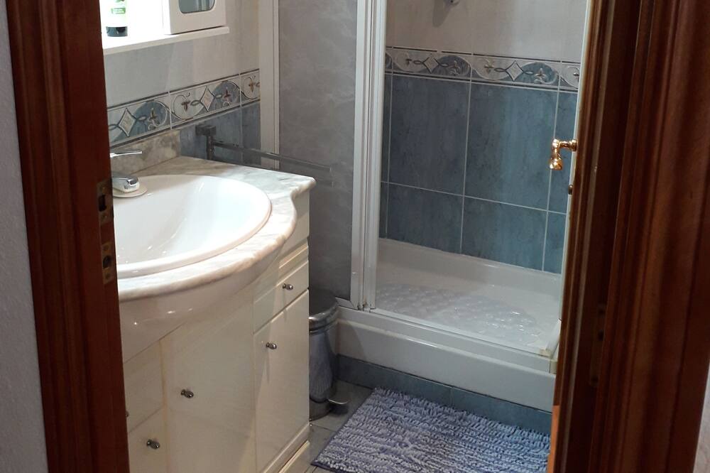 Photo of Bathroom in Les Roquetes