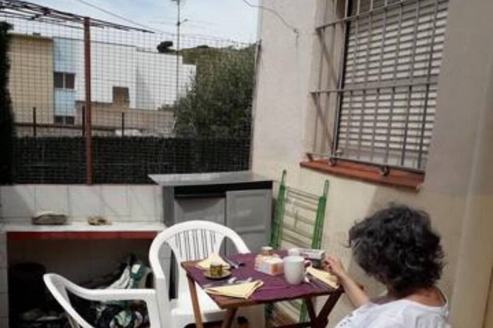 Photo of Patio Balcony in Les Roquetes