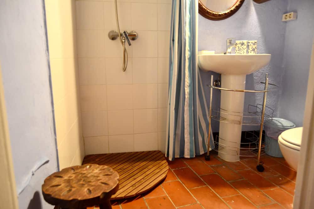 Photo of Bathroom in Mediona