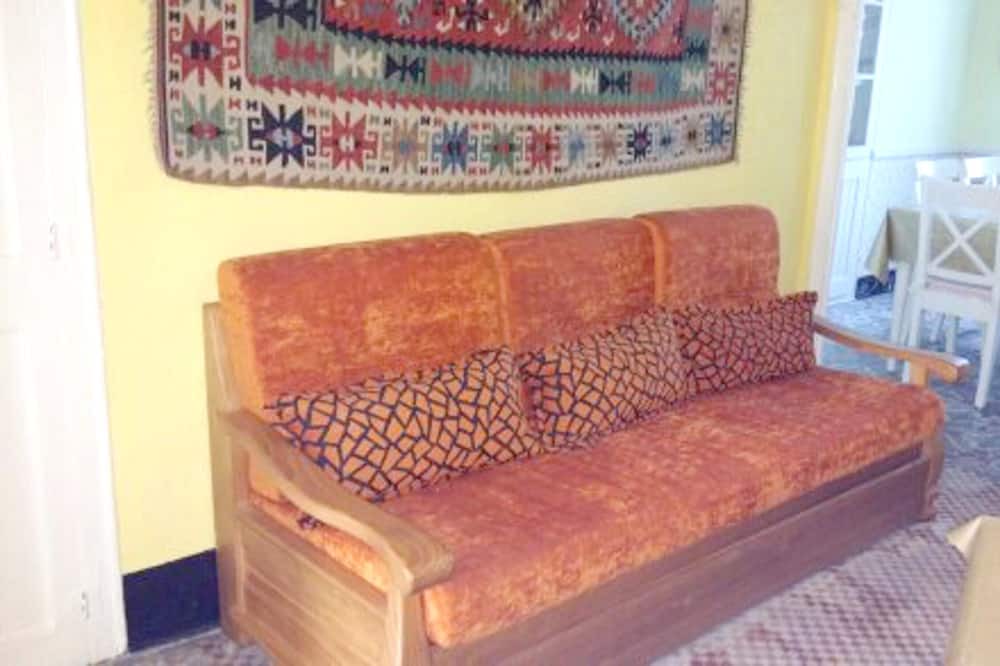 Photo of Livingroom in Mediona