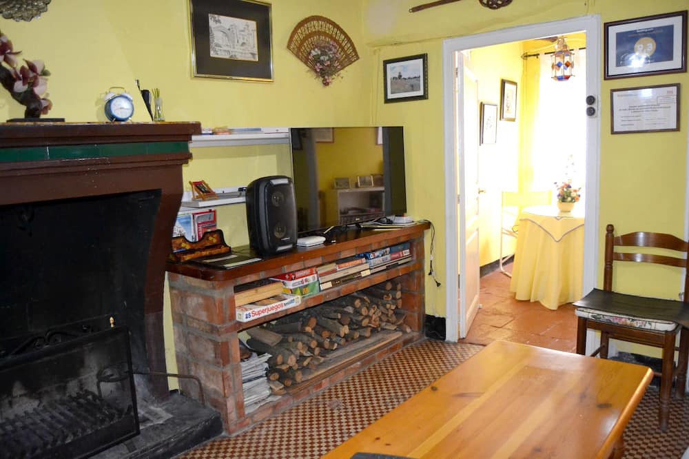Photo of Livingroom in Mediona