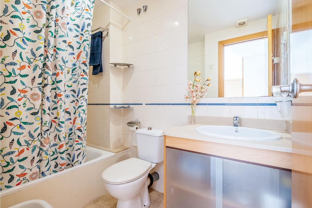 Photo of Bathroom in Montgat