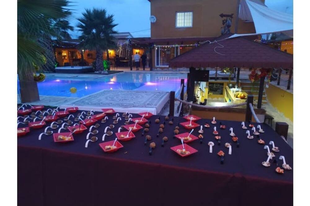 Photo of Outdoor in Rubi