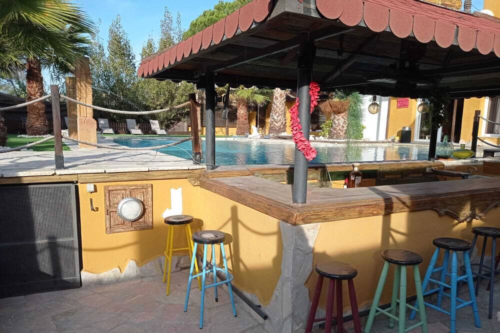 Photo of Outdoor in Rubi
