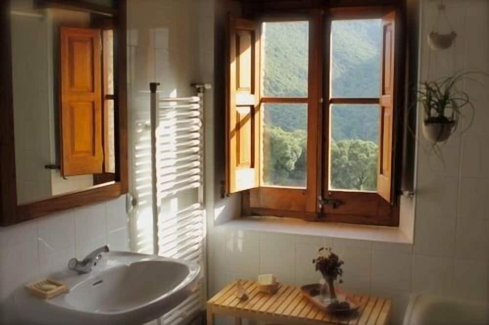 Photo of Bathroom in Tagamanent