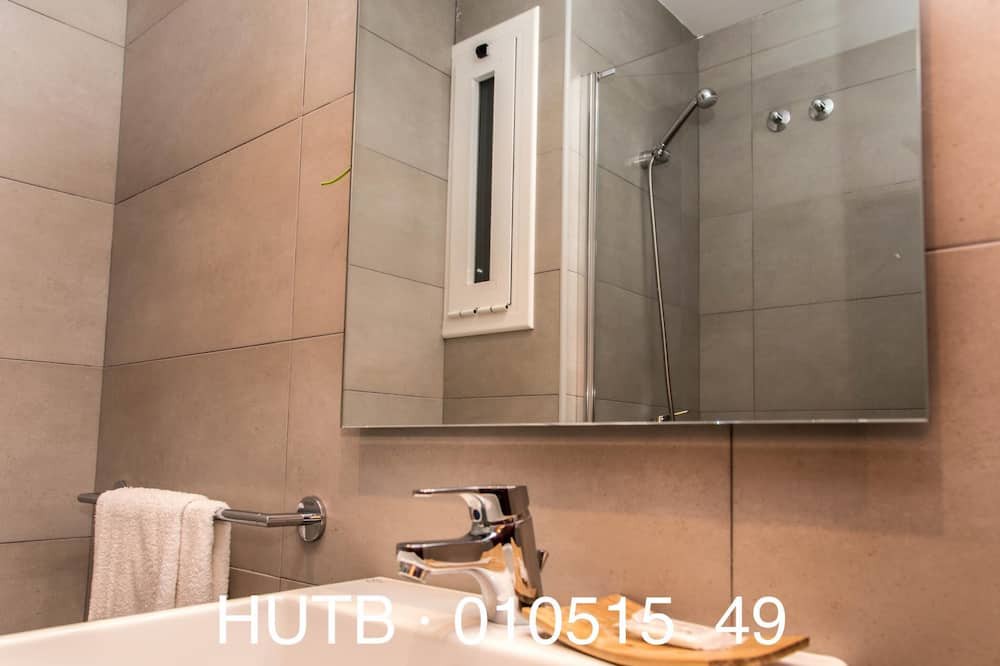 Photo of Bathroom in La Maternitat i Sant Ramon