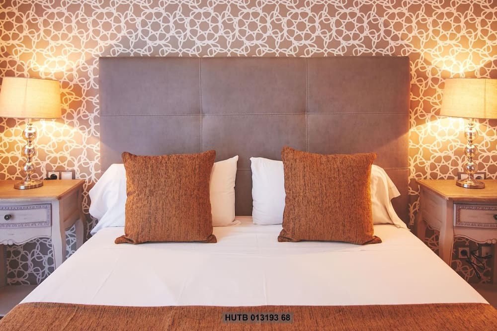 Photo of Bedroom in Badalona