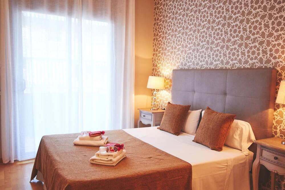 Photo of Bedroom in Badalona