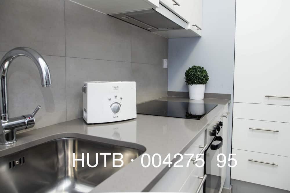 Photo of Kitchen in La Maternitat i Sant Ramon