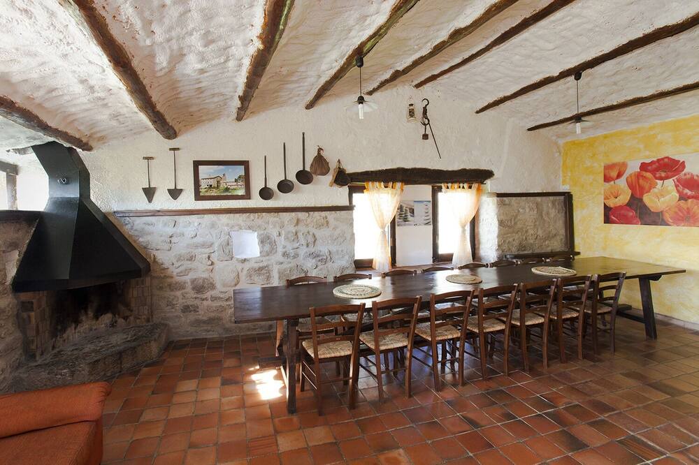 Photo of Kitchen in Gargalla