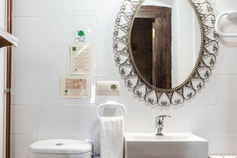 Photo of Bathroom in Gargalla