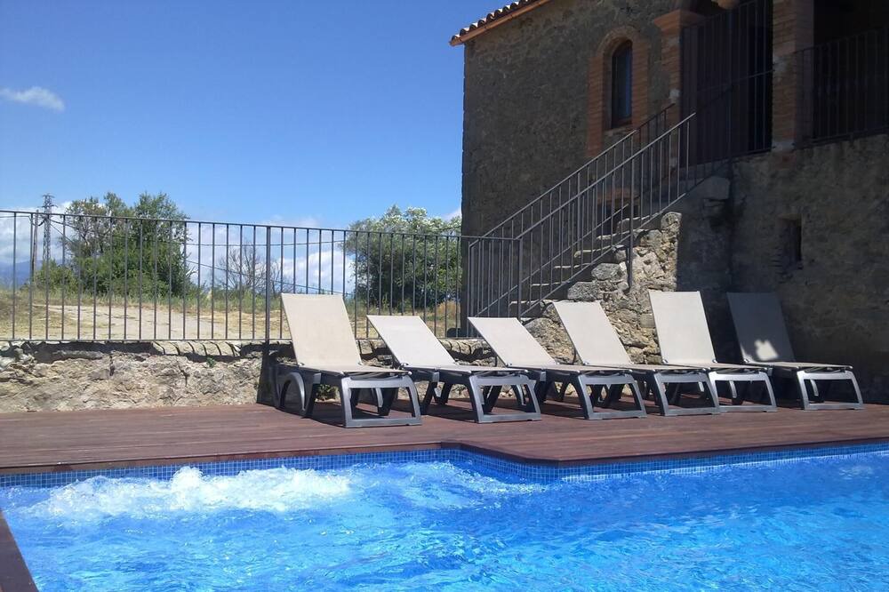 Photo of Outdoor in Viver i Serrateix