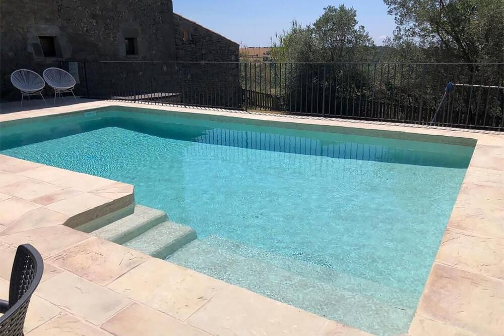 Photo of Outdoor in Viver i Serrateix