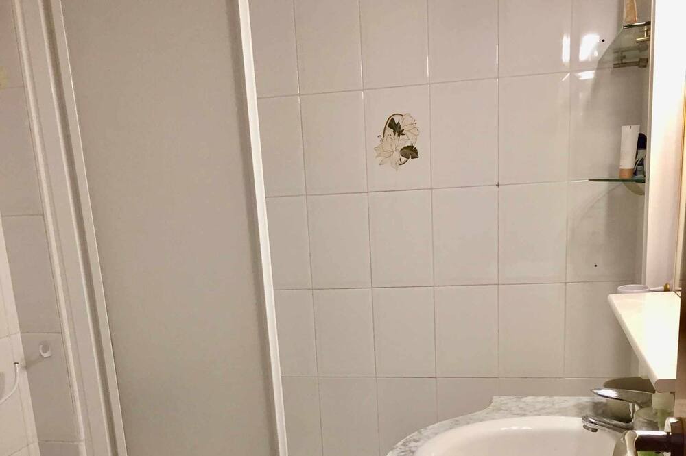 Photo of Bathroom in Arenys de Mar