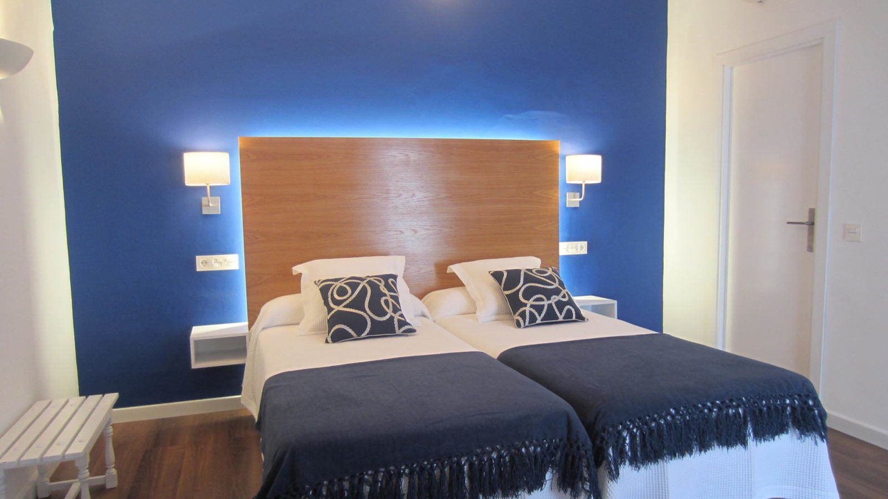 Photo of Bedroom in L Almadrava