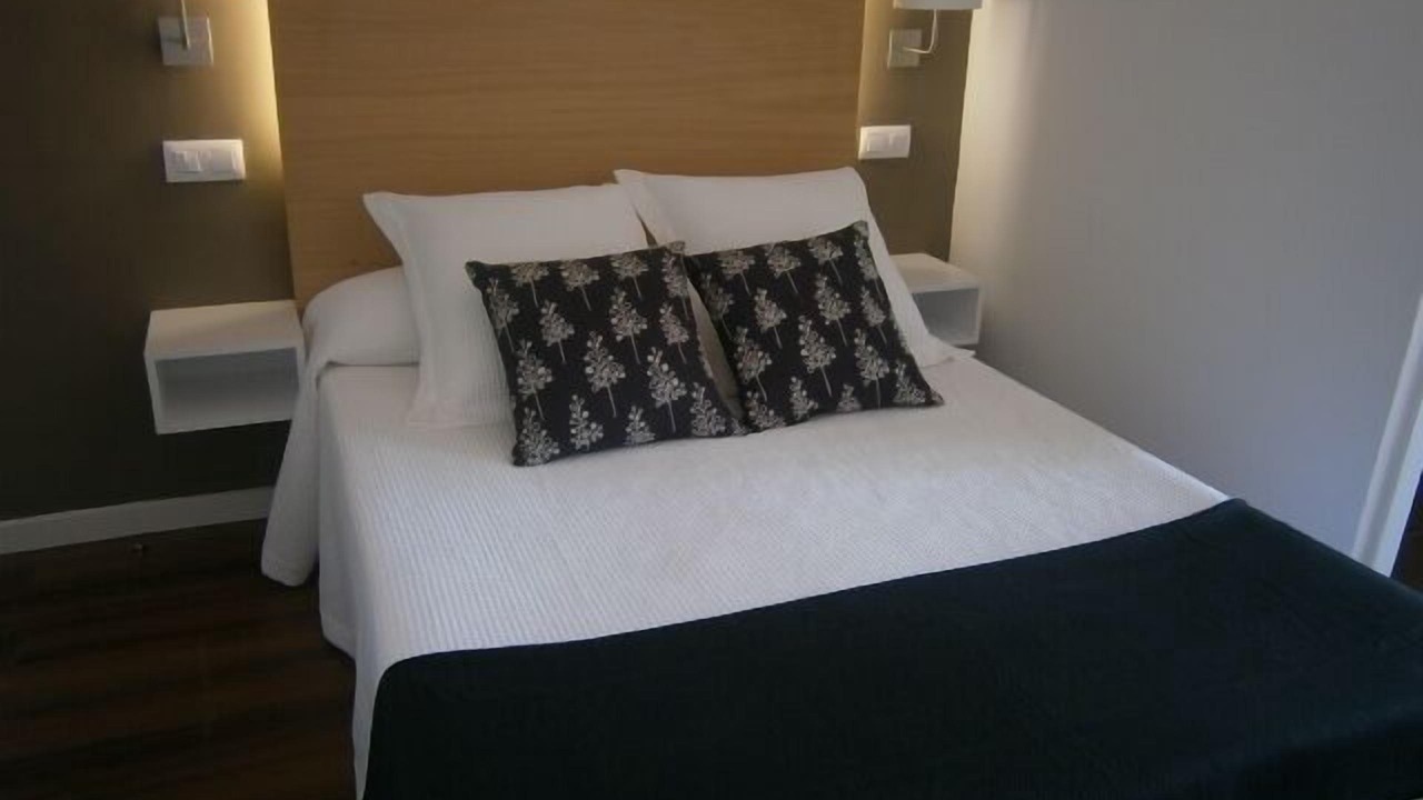 Photo of Bedroom in L Almadrava
