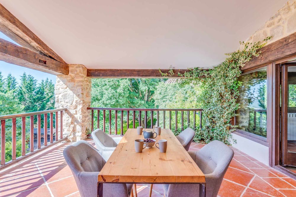 Photo of Patio Balcony in La Llacuna