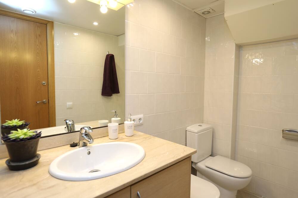 Photo of Bathroom in Mataro