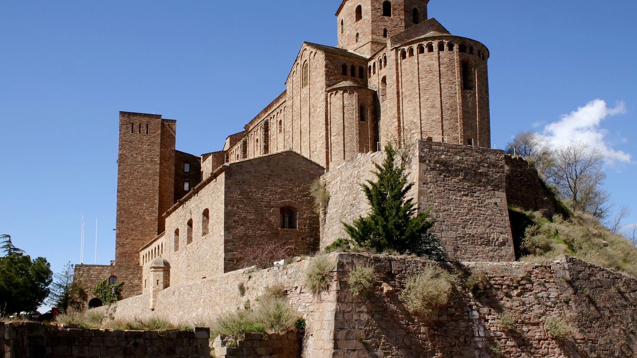 Photo of Others in Cardona
