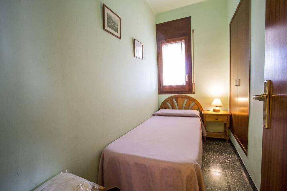 Photo of Bedroom in Canyelles