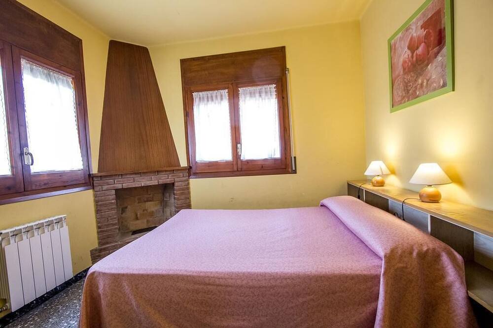 Photo of Bedroom in Canyelles