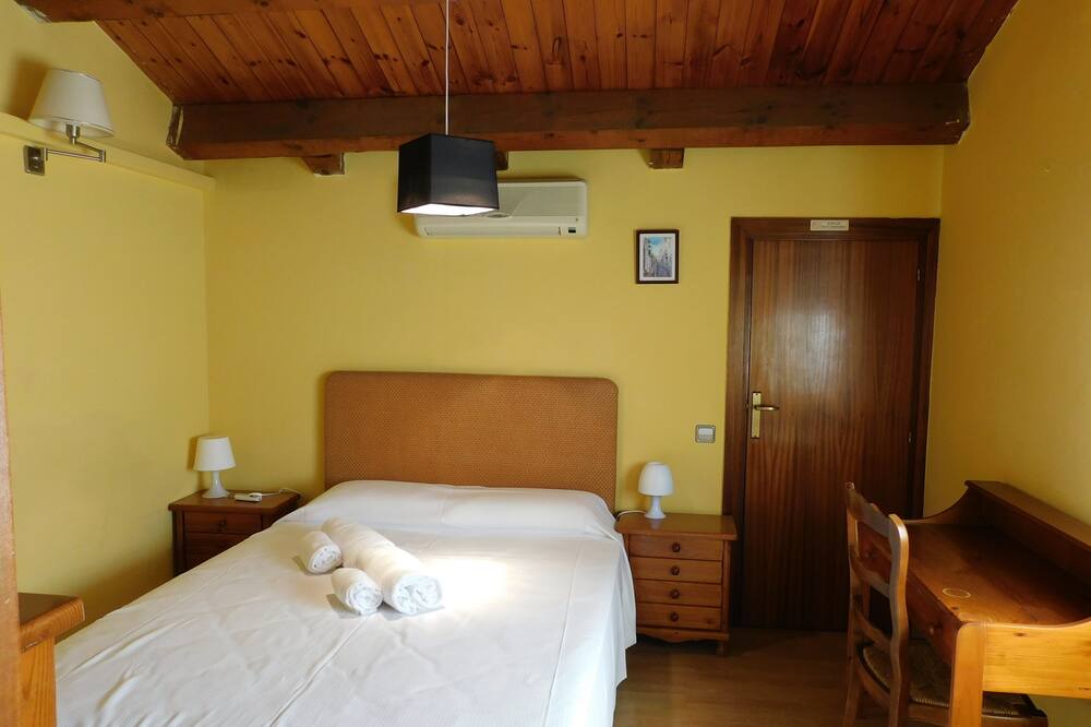 Photo of Bedroom in Castelldefels