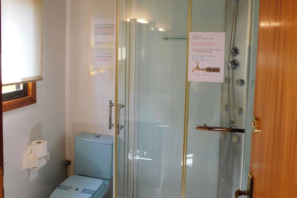 Photo of Bathroom in Castelldefels