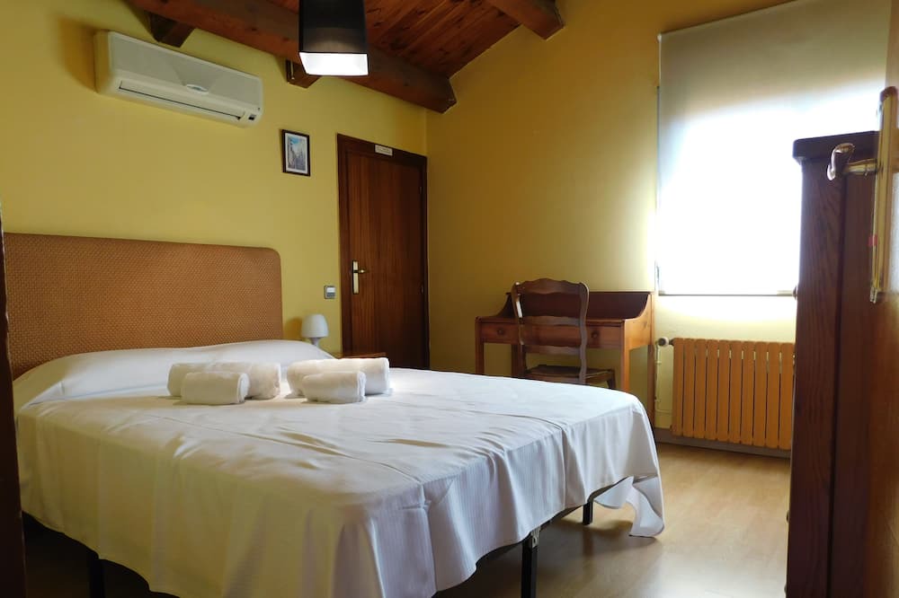 Photo of Bedroom in Castelldefels