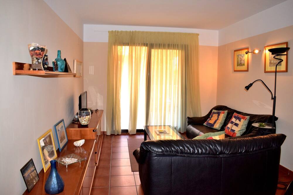 Photo of Livingroom in L Almadrava