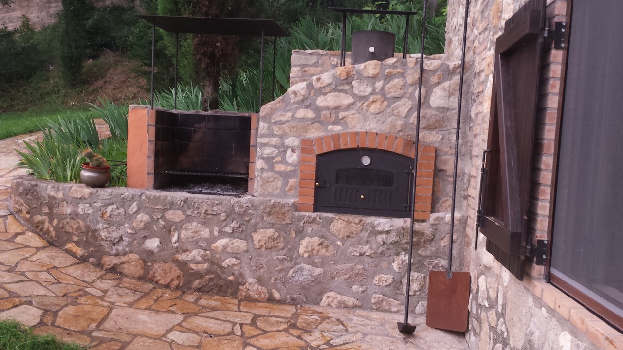 Photo of Outdoor in Avia