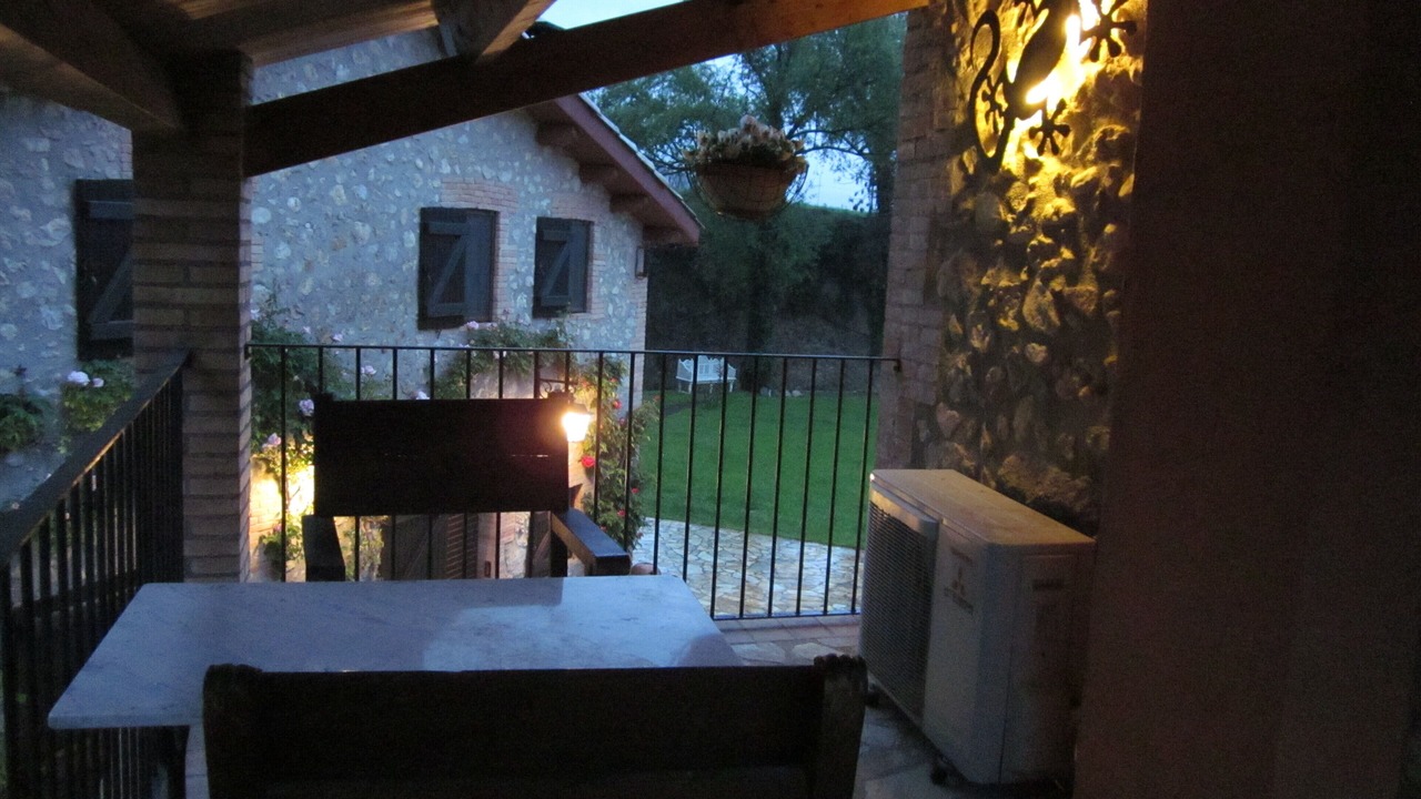 Photo of Outdoor in Avia
