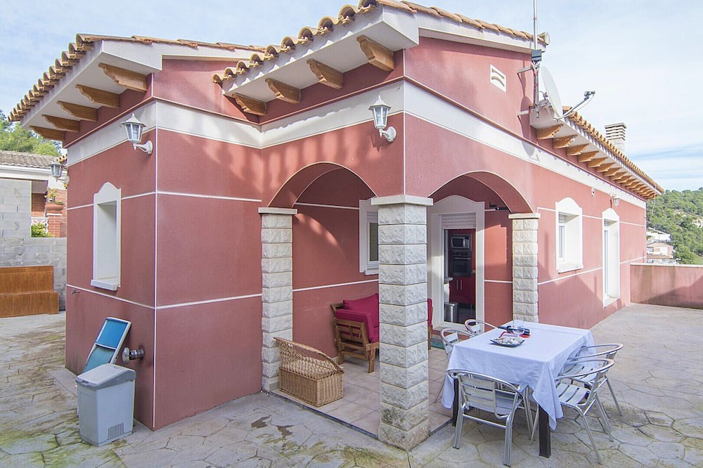 Photo of Outdoor in Castellet i la Gornal
