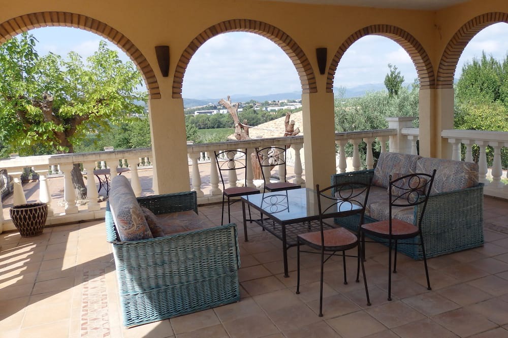 Photo of Patio Balcony in Font-Rubi