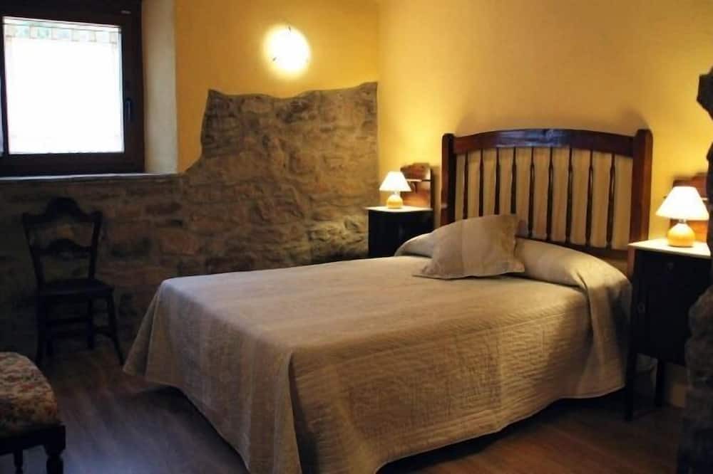Photo of Bedroom in Taradell