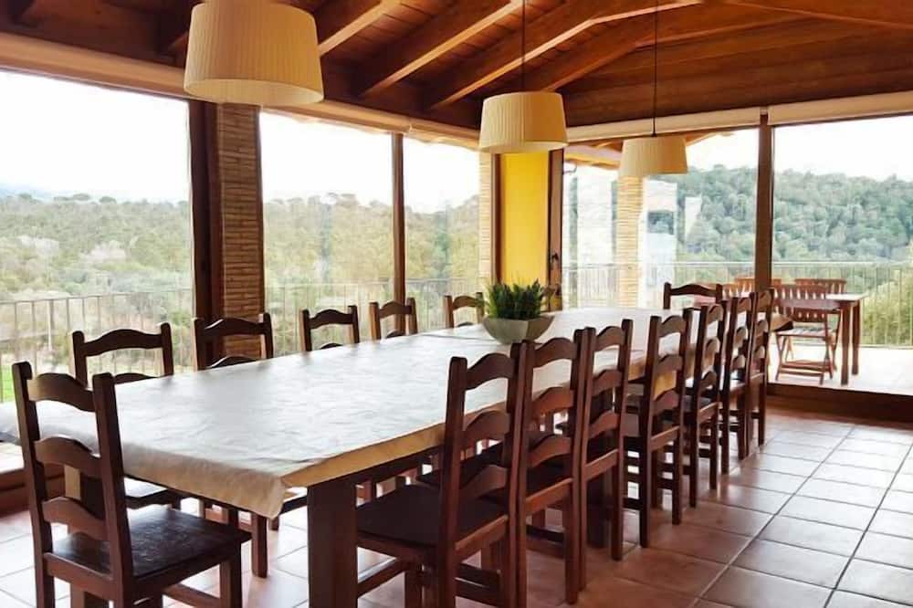 Photo of Kitchen in Taradell