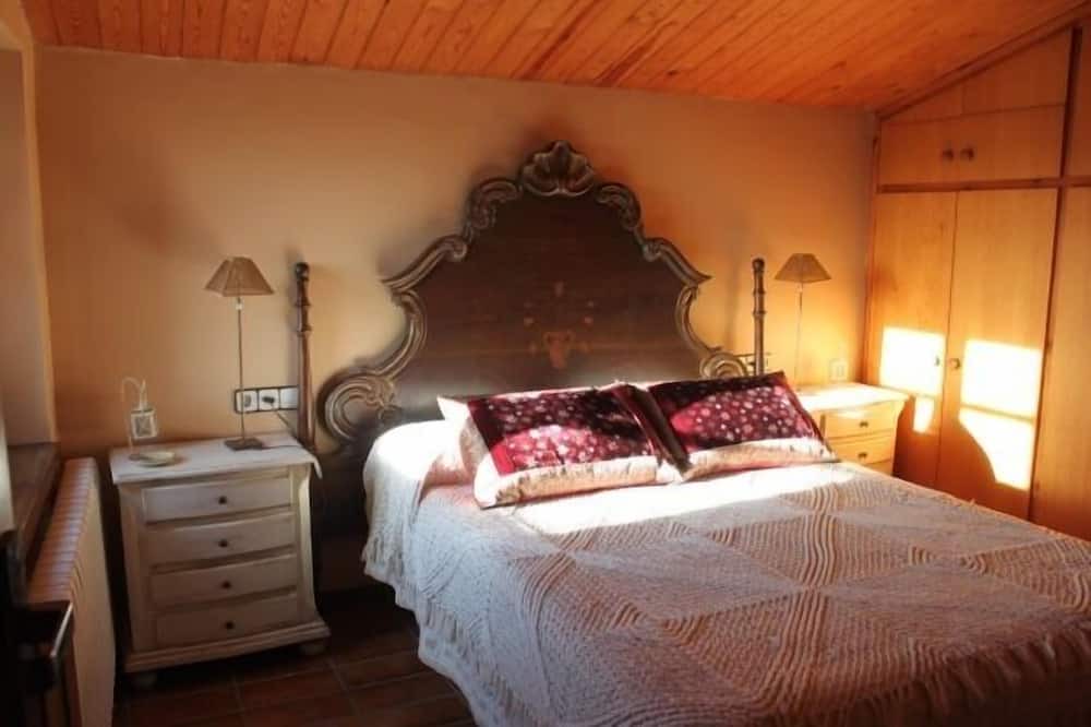Photo of Bedroom in Orista