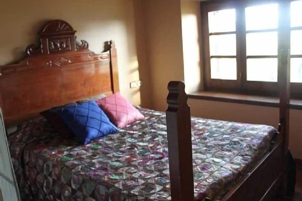 Photo of Bedroom in Orista