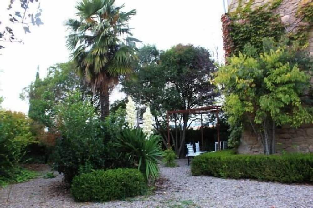 Photo of Outdoor in Orista