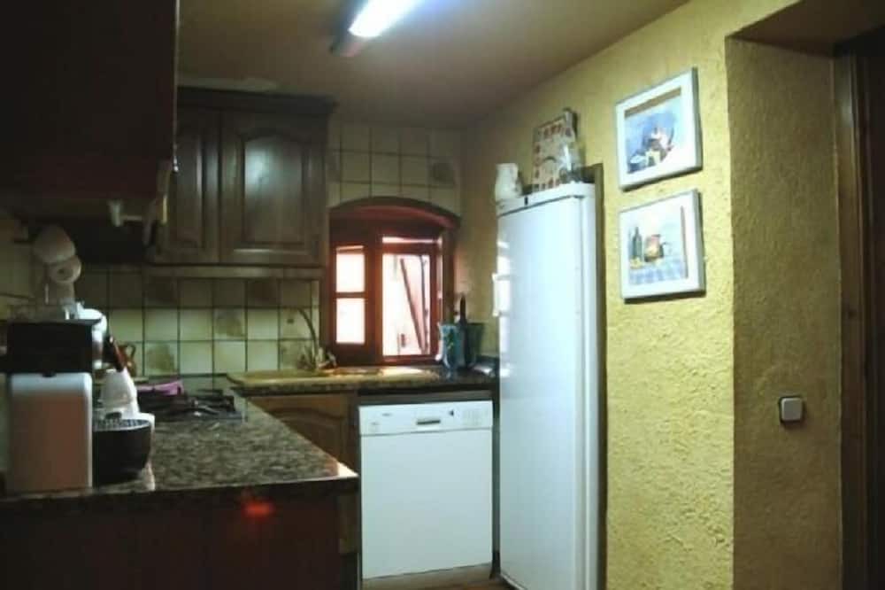 Photo of Kitchen in Orista