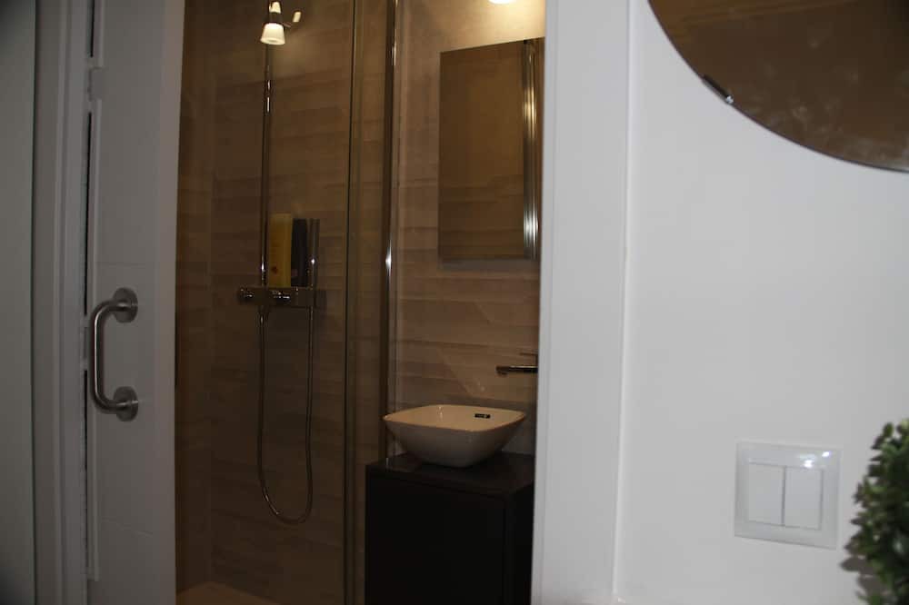 Photo of Bathroom in La Maternitat i Sant Ramon